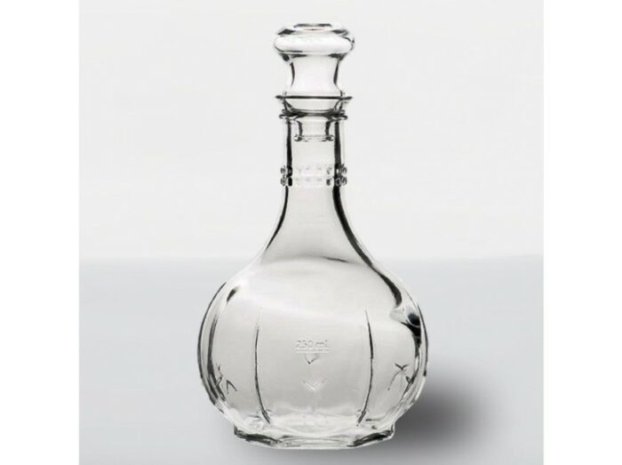 Karafa na vodu/víno 500 ml